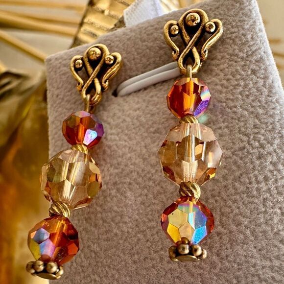Brown Glamorous Vintage Style Drop Earrings Iridescent Crystal Earrings woman's - Picture 3 of 15